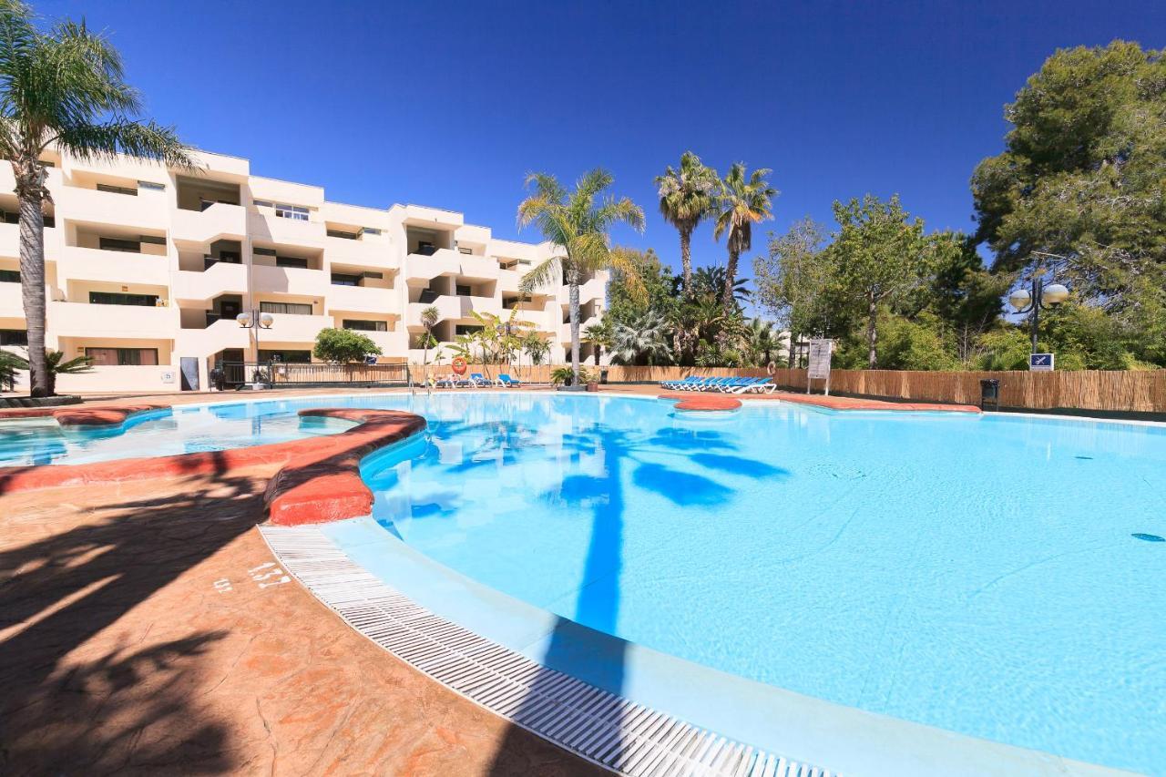 Uhc Festival Village Salou Bagian luar foto