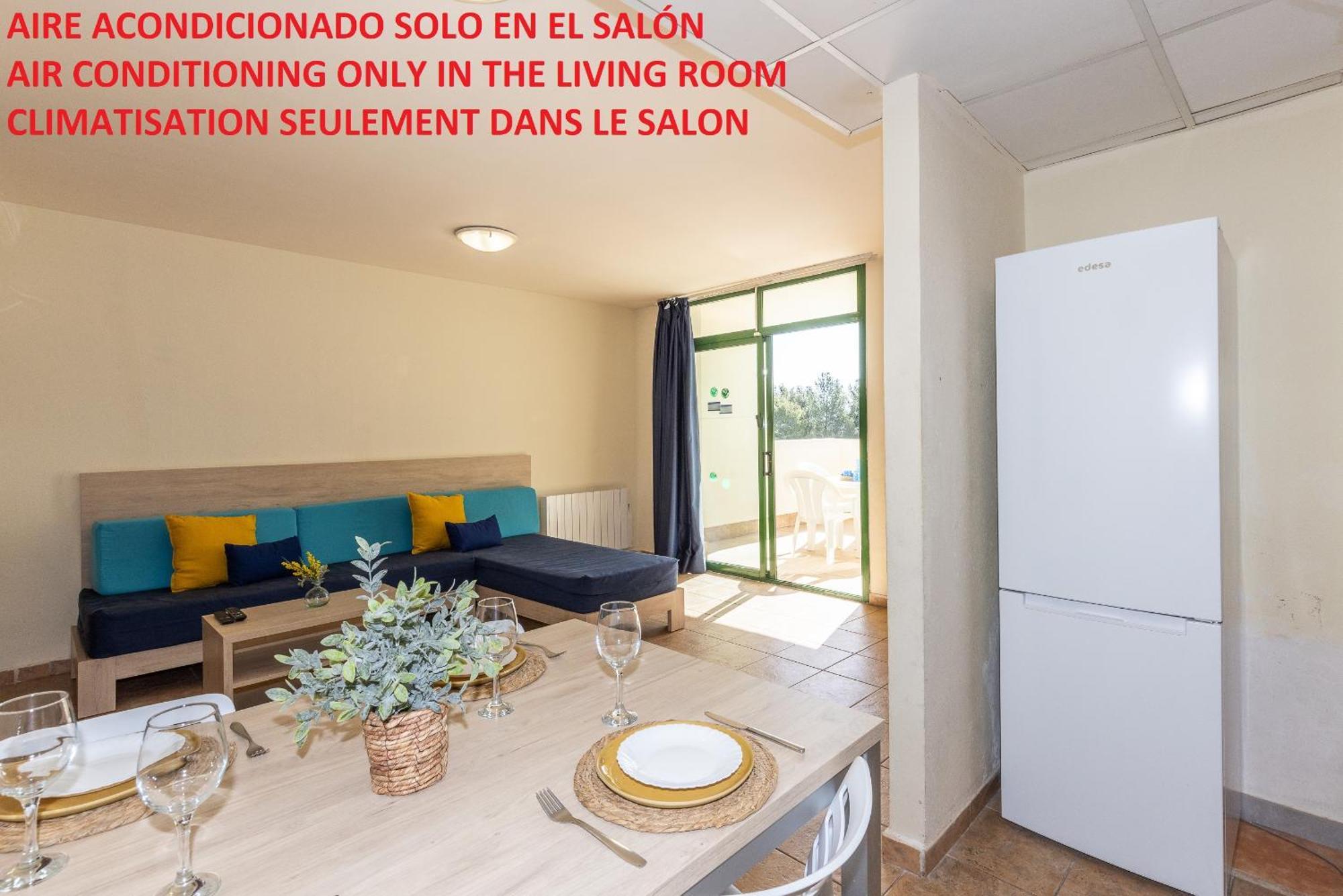 Uhc Festival Village Salou Bagian luar foto